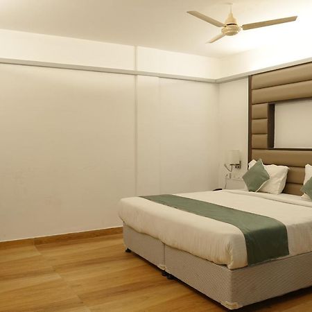 Hotel Konark Khammam Esterno foto